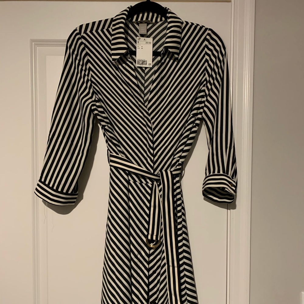 H&M black and white striped dress